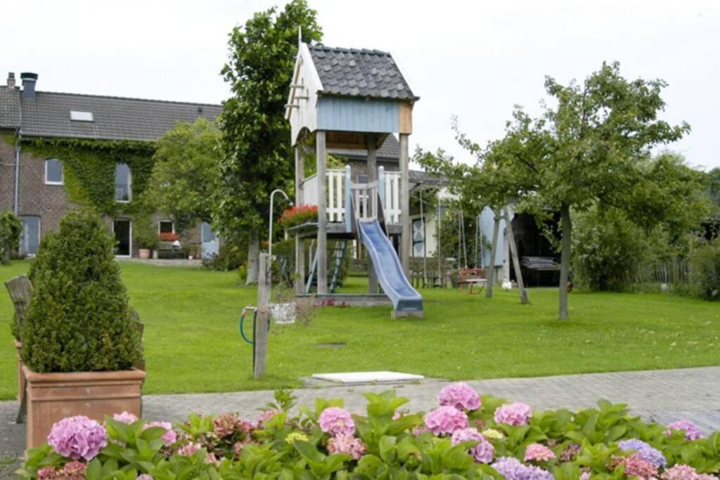 Hombourg Hoeve Espewey Cottage מראה חיצוני תמונה